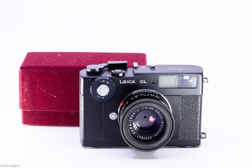 Leica black rangefinder - cl,